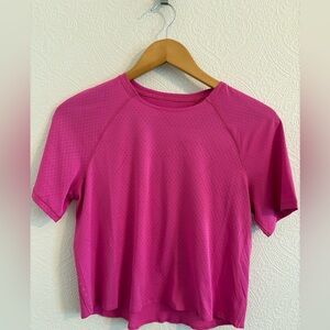 Lululemon - Fast and Free Race Length T-Shirt - Sonic Pink - Sz 4